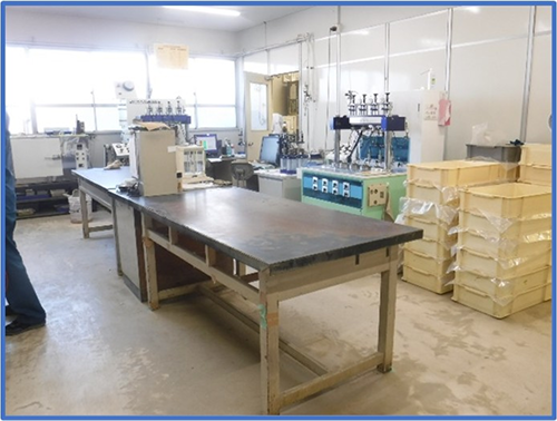 Fig.2　旧作業台風景