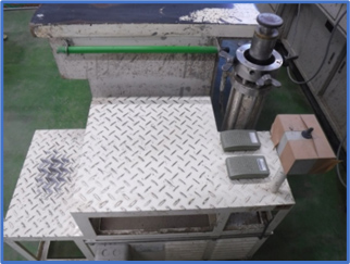 写真-1　試料押出し機（電動・油圧式）の概観